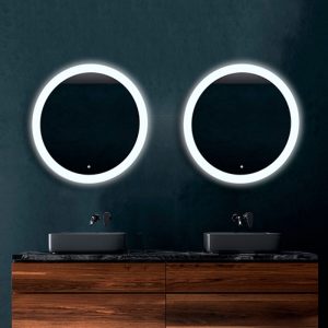 Espejo modelo Lumix de Xpertials en un ambiente de baño